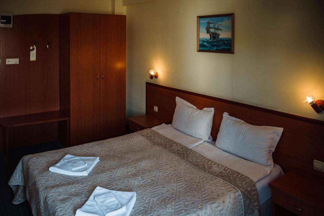 Dionis Hotel 바르나 외부 사진